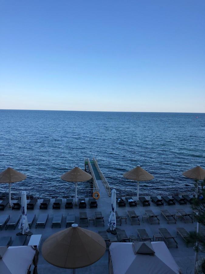 Maristella Marine Residense Hotel Apartment Odessa Exterior foto